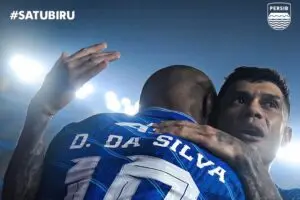 4 Fakta Mengapa Persib Bandung Pantas Meraih Trofi Liga 1 2023/2024 Foto : selebrasi gol David Da Silva bersama Ciro Alves (c) Media Persib Bandung