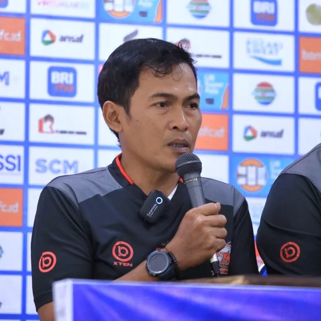 Arungi Pekan 5, Madura United Pastikan Tanpa Pelatih Kepala Foto : Rakhmat Basuki saat menjabat pelatih interim Madura United (c)mediamaduraunited