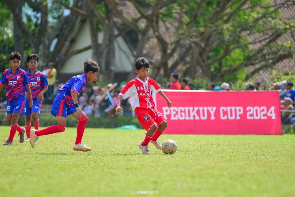 Pegikuy Cup 2024 Sukses Digelar, Berharap Jadi Ajang Tahunan Pemain usia 12 saat mengikuti Pegikuy Cup 2024. (C) dkw images