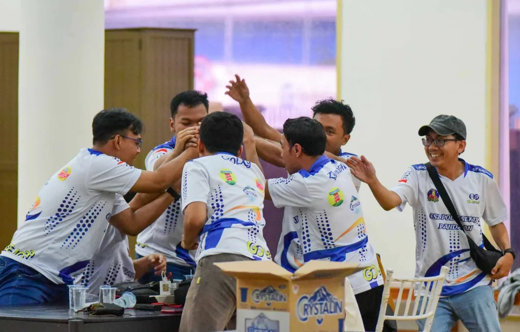 Gelar Liga OT, Ajang Pupuk Kebersamaan dan Kekompakan Karyawan OT mengikuti Liga OT 2024. (C) media OT