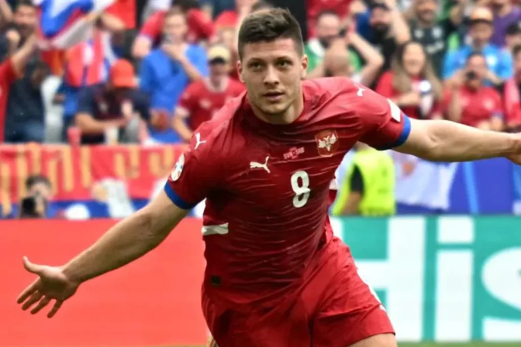 Euro 2024 : Jadwal Pertandingan Matchday 3 Babak Penyisihan Grup Foto : Gol Luka Jovic menghidupkan lagi peluang Serbia melangkah jauh di Euro 2024 (c)uefa.com