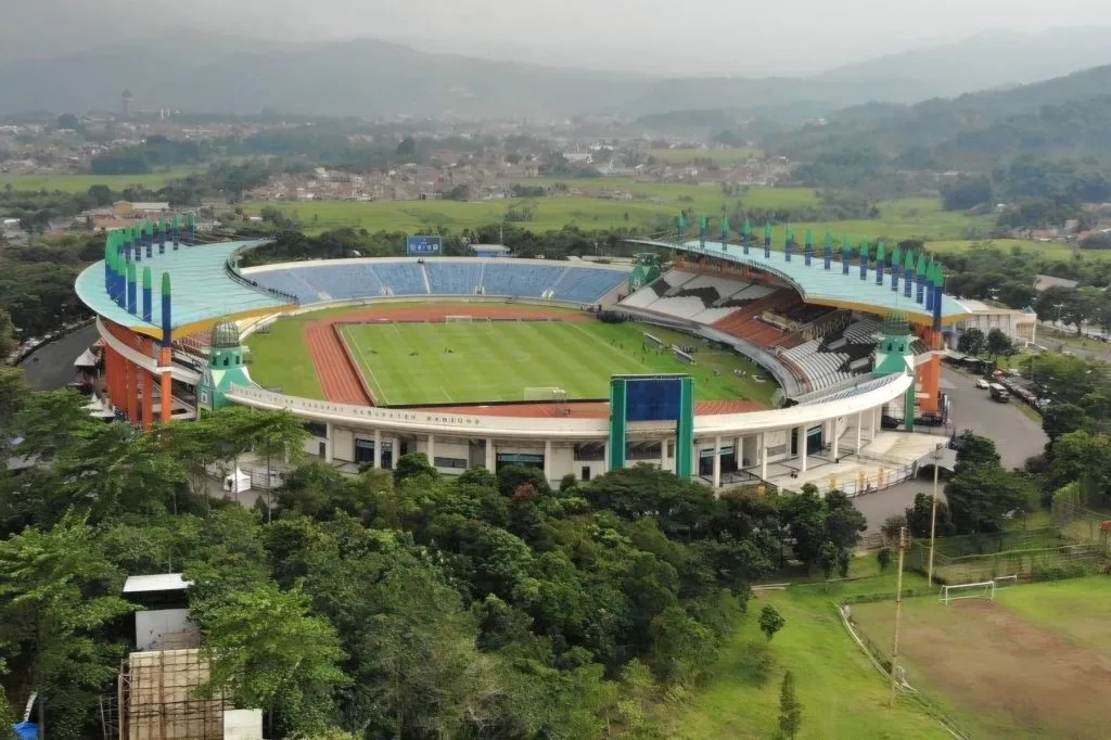 Persela Dan Sejumlah Tim Berpindah Home Base Di Liga 2 Foto : Stadion Si Jalak Harupat Bandung (c)persib.co.id