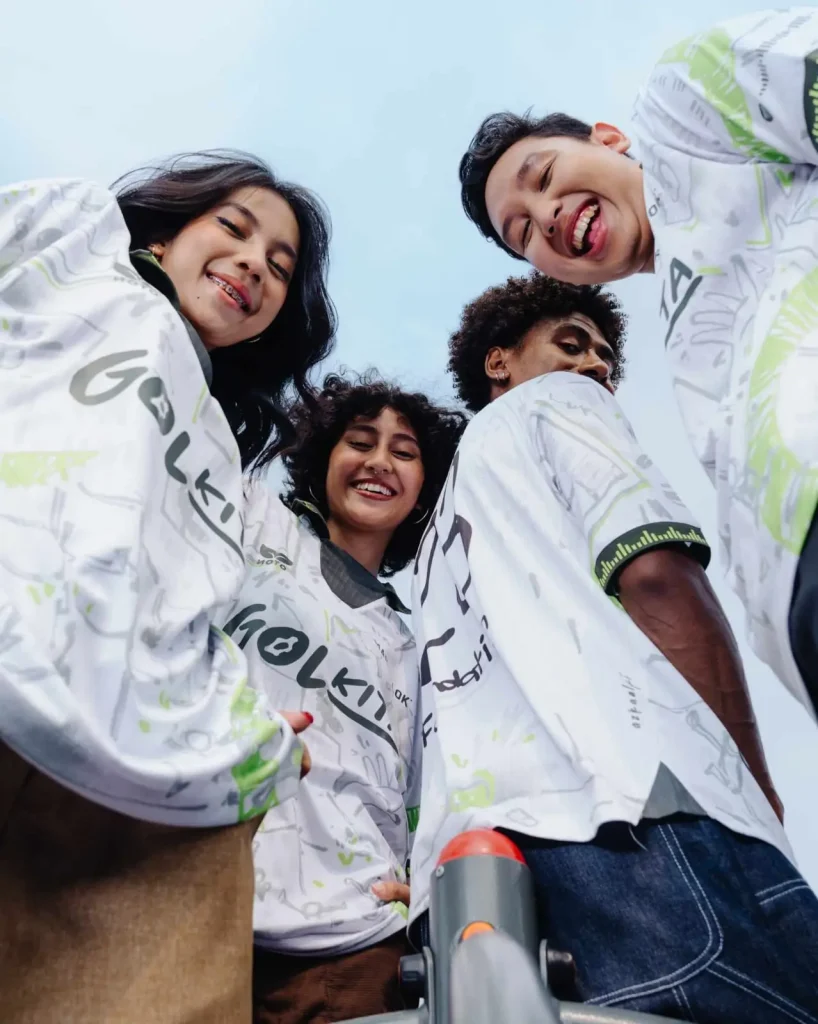 Gandeng Noto Sportswear, Marc Klok Foundation Luncurkan Jersey Spesial Jersey Gol Kita hasil kolaborasi Marc Klok Foundation dengan Noto Sportswear. Foto : noto