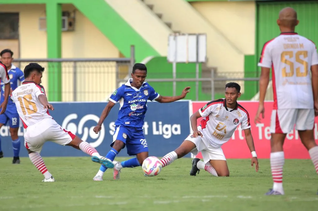 Review Pekan 8 Liga 2 : FC Bekasi City Berkibar, Striker Brasil Makin Produktif Foto : Adhyaksa FC menang di kandang Persekat Tegal (c)mediaadhyaksafc