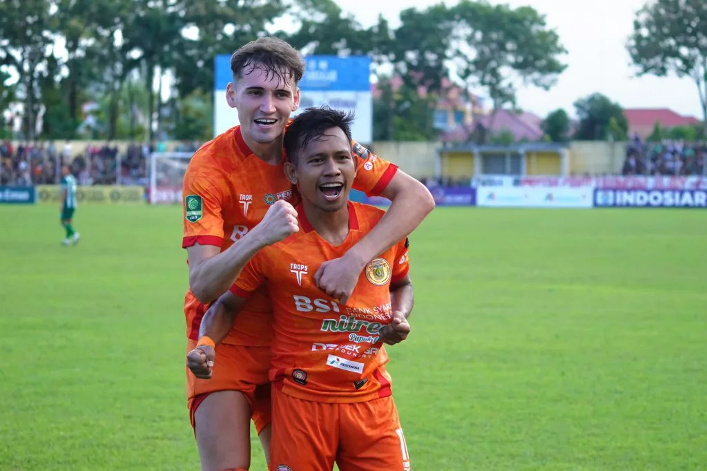 Review 8 Besar Liga 2: Penantian Panjang PSIM, Jalan Terjal Persijap Foto : Corfe Deri Antony berkontribusi penting untuk Persiraja (c)ligaindonesiabaru.com