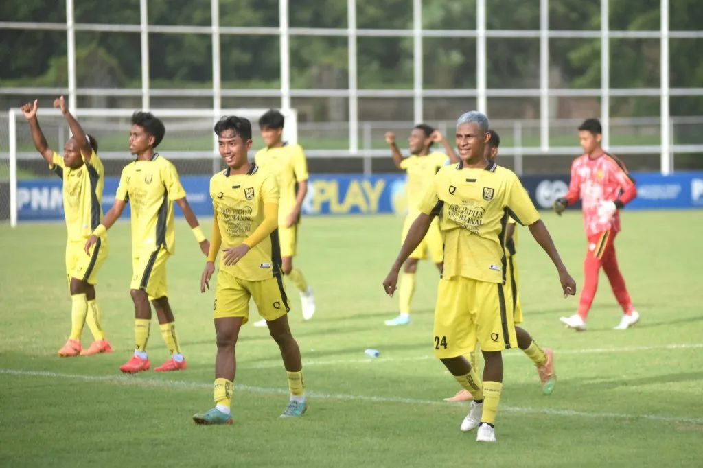 Review Pekan 6 Liga Nusantara: NZR Tak Terhadang, Grup Solo Ketat Foto : Waanal Brothers terus konsisten meraih poin (c)ligaindonesiabaru.com