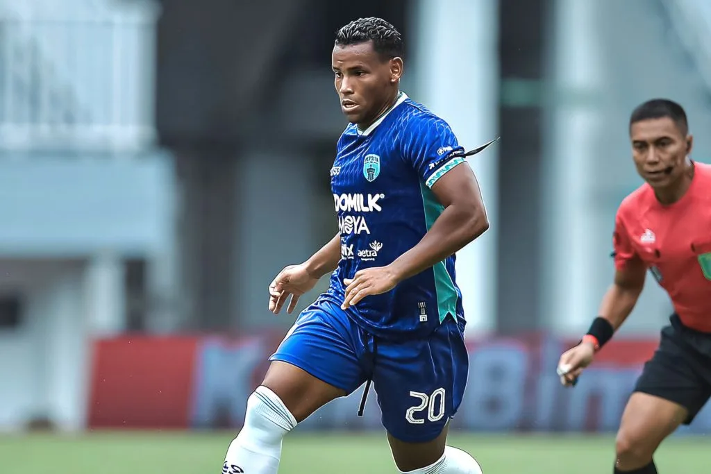 Review Pekan 18 Liga 1: Panggung Debutan, 3 Tim Paling Efektif Foto : Eber Bessa debut dan sumbang gol (c)X-Persitajuara