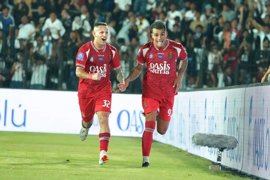 Persijap Kini Dihantui Penalti Dan Kartu Merah Foto : Alexis Gomez dan Carlos Franca mengangkat performa tim di Super League (c)media-PersijapJepara