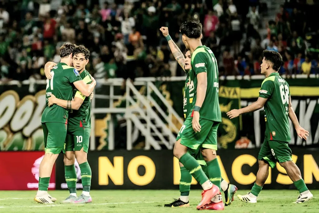 Review Pekan 34 Super League : Drama Akhir Liga Foto : Bruno Moreira jadi pembeda hasil akhir Persebaya (c)X-persebayaupdate