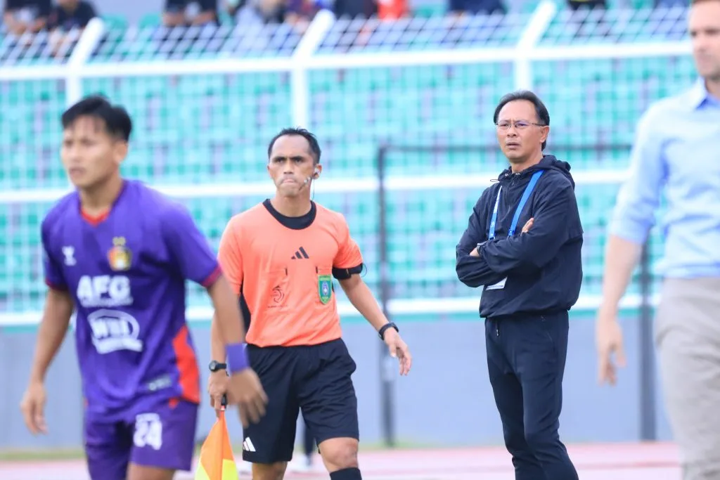 3 Poin Penting Persik, Laga Ketat Di Sleman Foto : Ong Kim Swee saat melatih Persik Kediri di Super League (c)Media-PersikFC