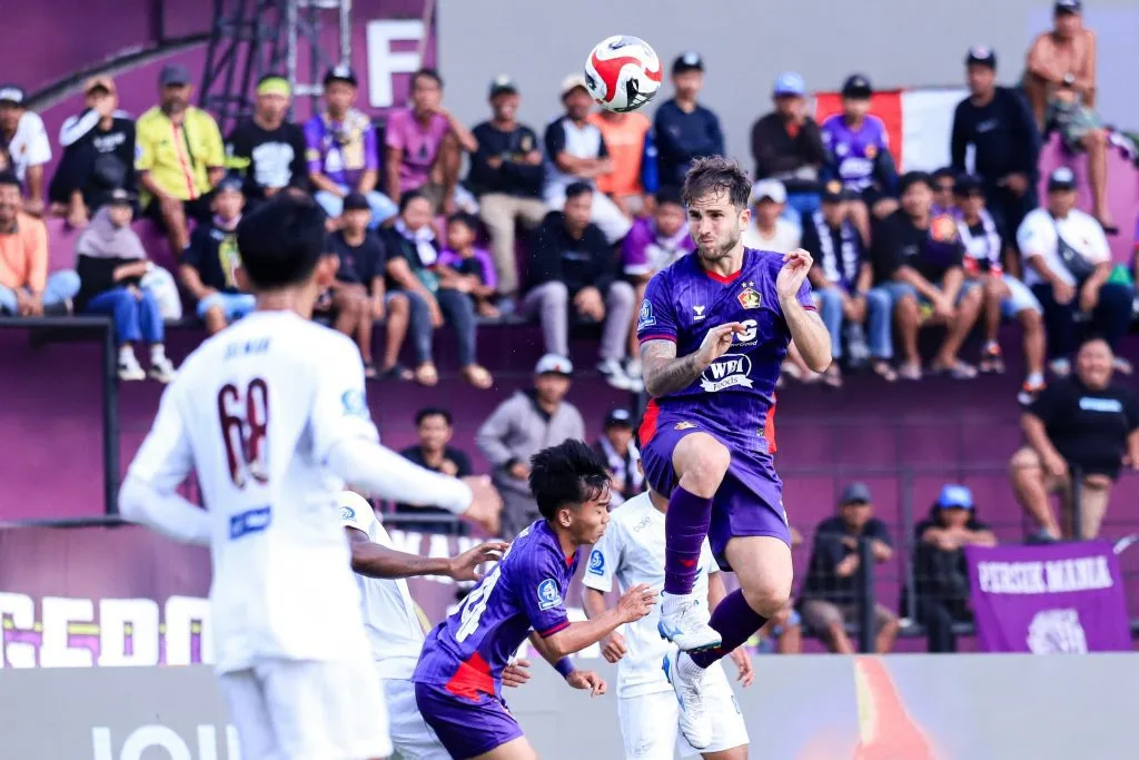 Persik Jelaskan Soal Lampu 2 Tiang Brawijaya Foto (c)Media-PersikFC