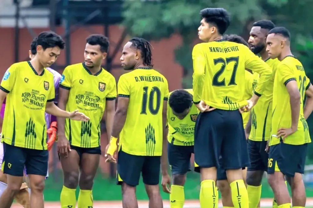 Review Pekan 14 Liga Nusantara : Persika Lolos Foto : Waanal Brothers kini berada di zona degradasi Liga Nusantara (c)
