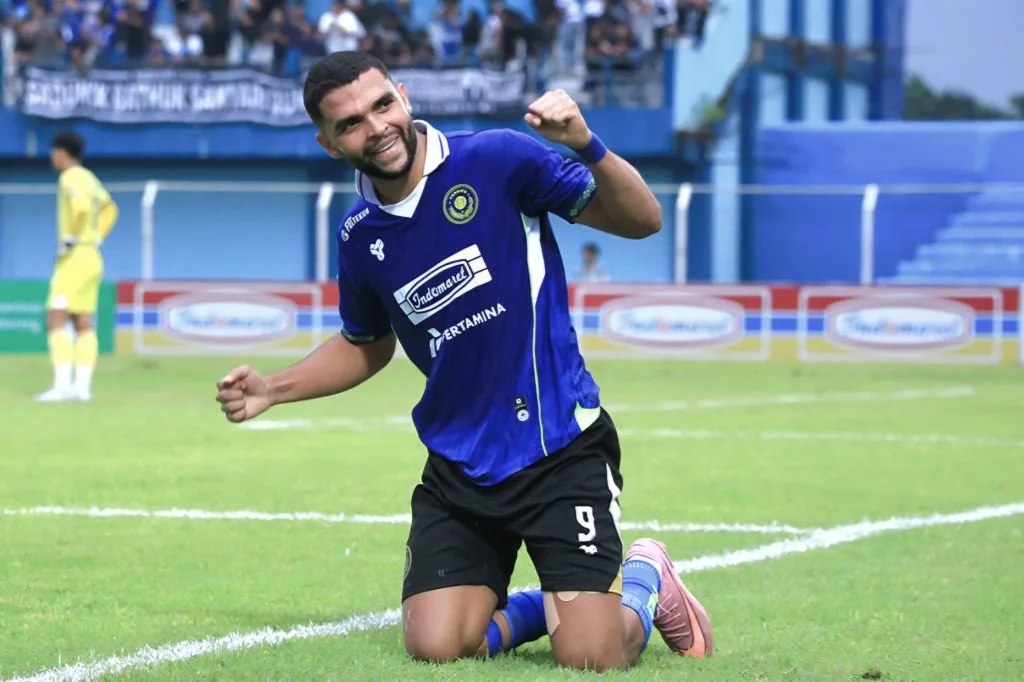 Kenapa Persiku Bisa Ganti 6 Pemain vs Persiba? Foto : Igor Henrique mengangkat performa tim Macan Muria di Championship (c)ileague.id