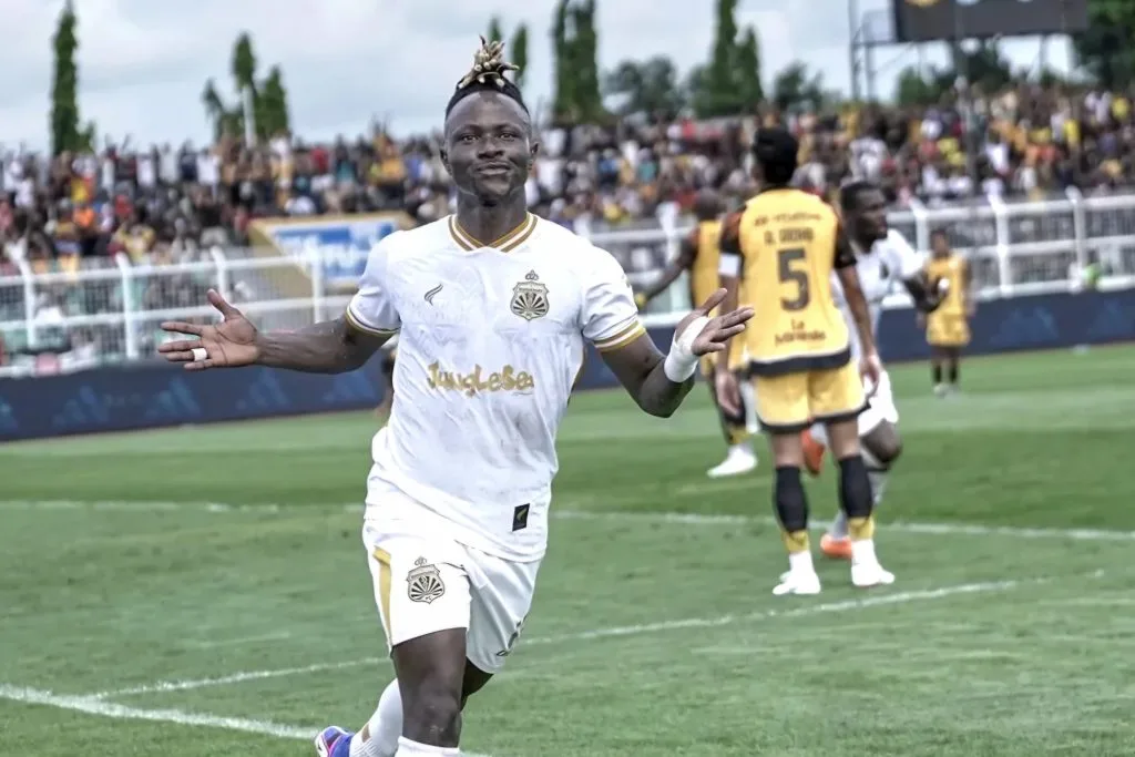 Review Pekan 26 Super League : DDS Melesat Foto : Moussa Sidibe terus berkontribusi penting (c)Instagram-bhayangkarafc